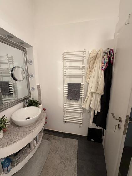Casă cu 2 camere cu Canalizare în 1 Mai