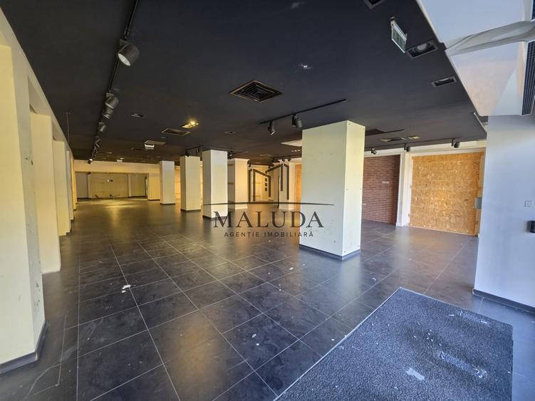 Spațiu comercial, de 545 mp, în Central