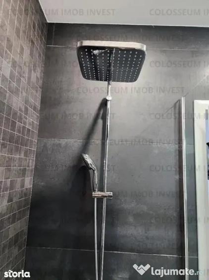 Apartament cu 4 camere decomandat în Tractorul