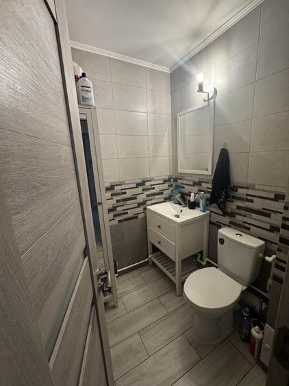 Apartament cu 3 camere decomandat în Sud-Est