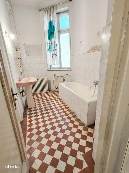 Apartament cu 4 camere în Cișmigiu