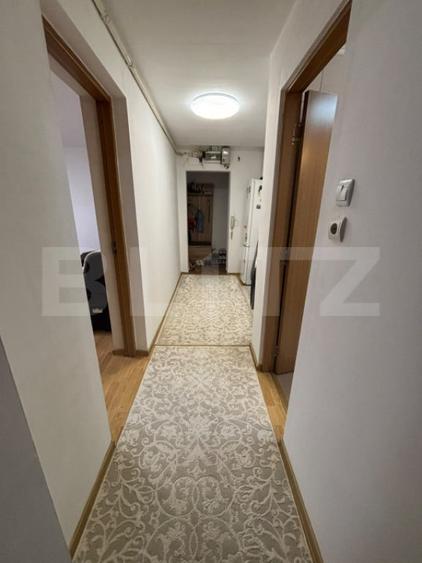 Apartament cu 2 camere semidecomandat în Micro 5