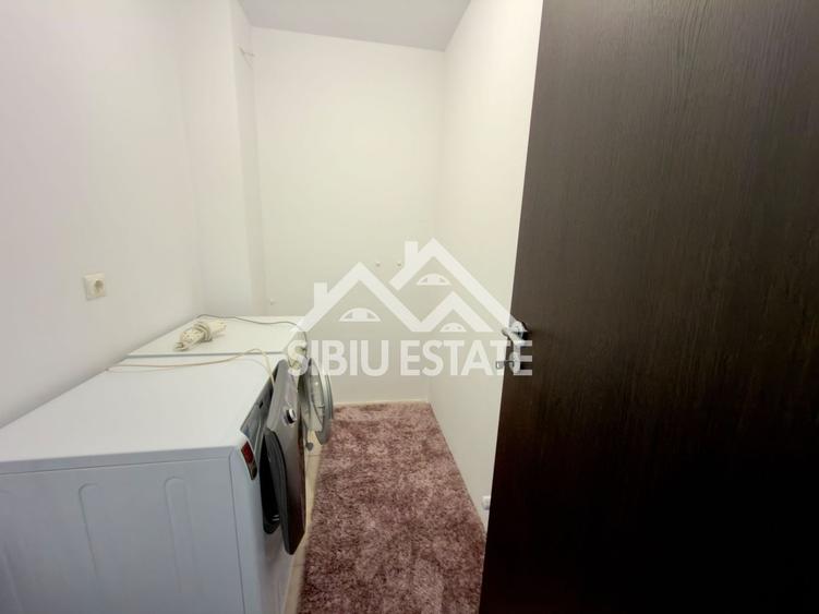 Apartament cu 3 camere decomandat în Hipodrom 4
