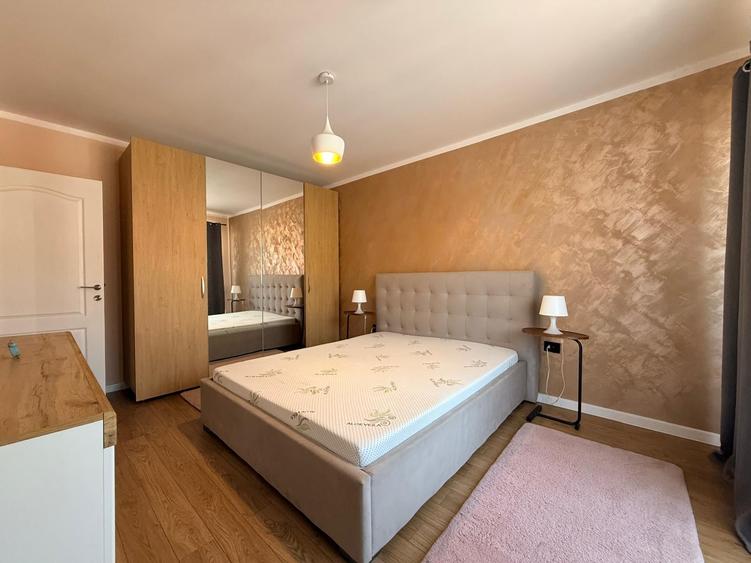 Apartament cu 2 camere decomandat în Florești