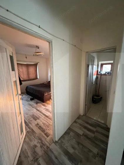 Apartament cu 2 camere decomandat în Fratelia