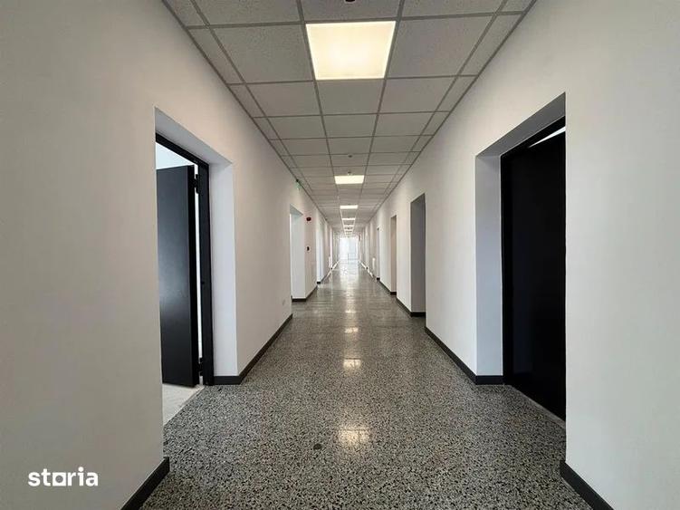Spațiu comercial, de 1 mp, în Central