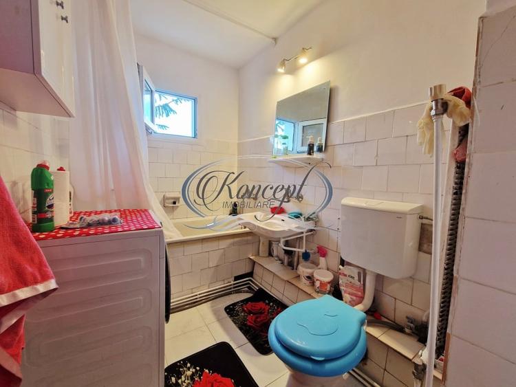 Apartament cu 3 camere decomandat, mobilat în Zorilor