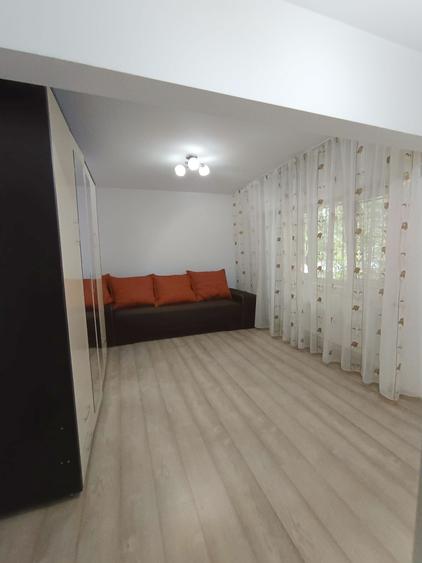 Garsonieră decomandată în Doamna Ghica
