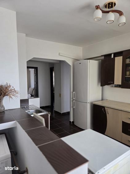 Apartament cu 4 camere în Lăpuș Argeș