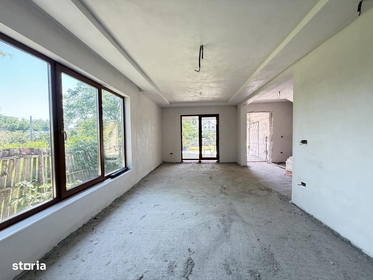 Casă cu 4 camere în Ultracentral