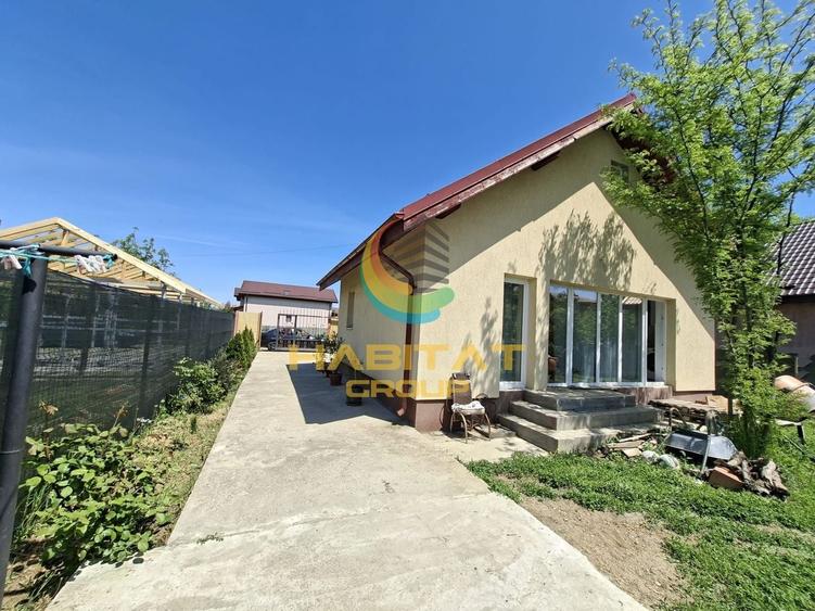 Casă individuală cu 3 camere cu Canalizare în Copăceni