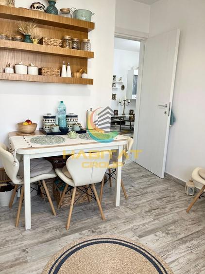Apartament cu 2 camere decomandat, mobilat în Central