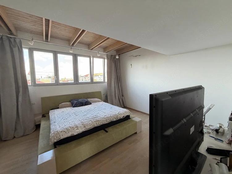 Apartament cu 5 camere decomandat în Central
