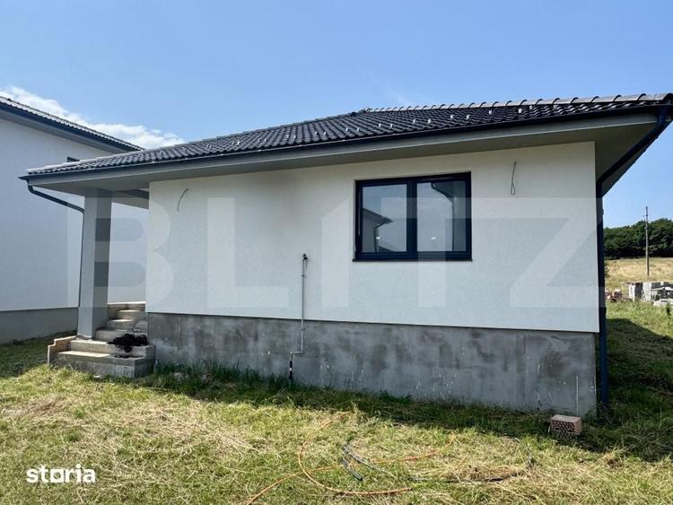 Casă cu 4 camere cu Teren 528 Mp în Corunca