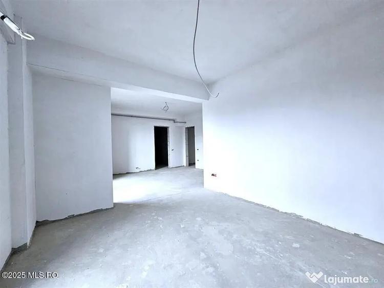 Spațiu comercial, de 36 mp, în Năvodari