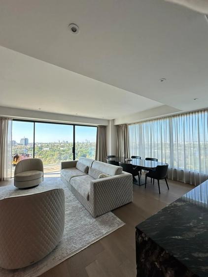 Apartament cu 4 camere decomandat în Floreasca