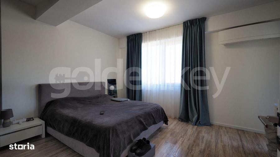 Apartament cu 4 camere, mobilat în Tei