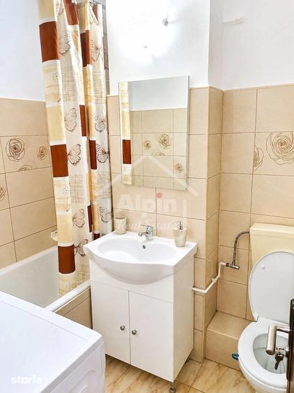 Apartament cu 2 camere decomandat în Florilor