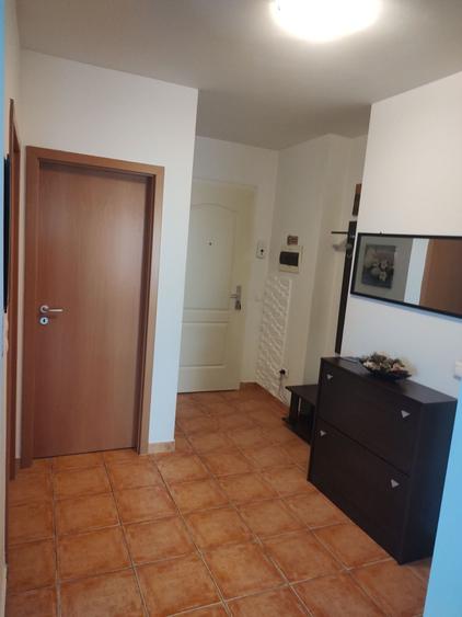 Apartament cu 2 camere decomandat în Avantgarden