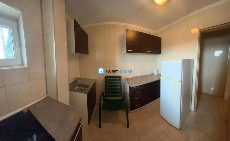 Spațiu comercial, de 850 mp, în Bran