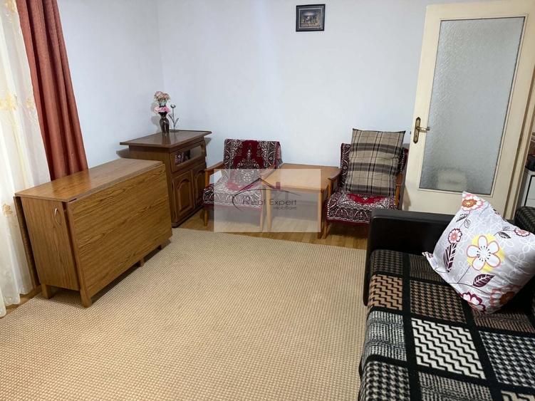 Apartament cu 2 camere decomandat în Zorilor
