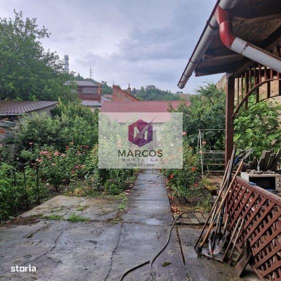 Apartament cu 4 camere în Muncitoresc