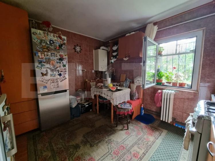 Apartament cu 3 camere decomandat în Tătărași