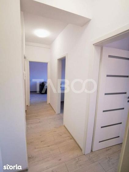 Apartament cu 4 camere decomandat, mobilat în Tineretului