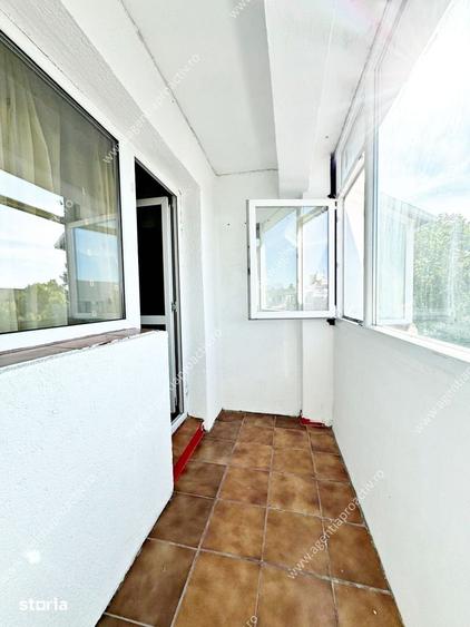 Apartament cu 2 camere decomandat în Port