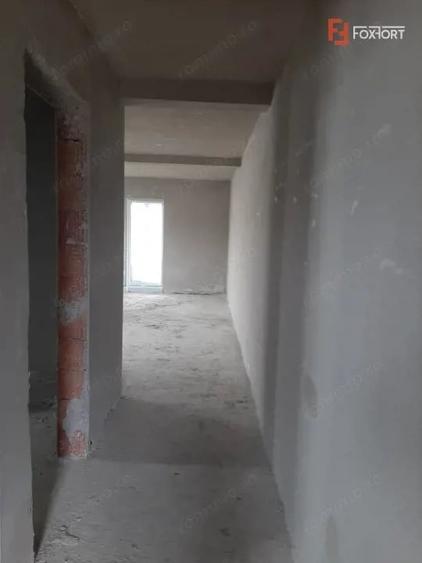 Casă cu 5 camere cu Teren 392 Mp în Giarmata