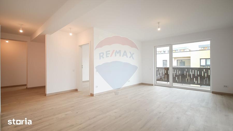 Apartament cu 3 camere în Tractorul