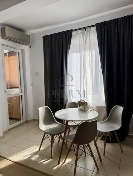 Apartament cu 2 camere semidecomandat în Steaua