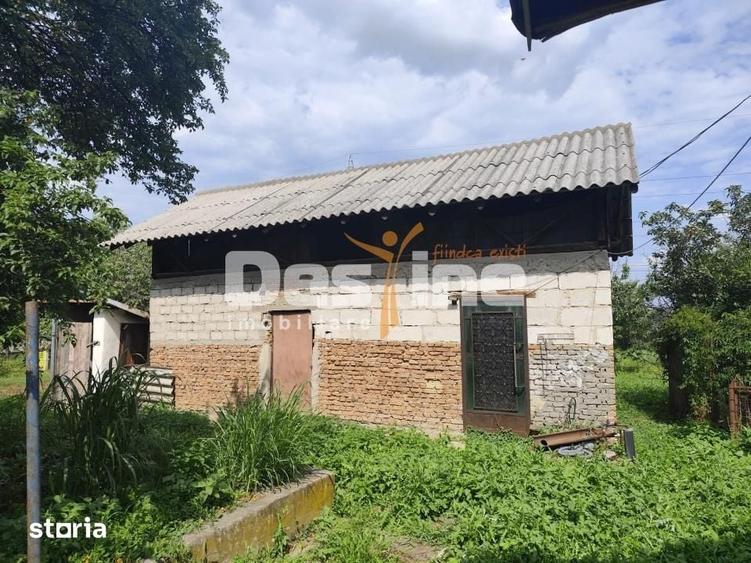 Casă cu 4 camere cu Teren 1075 Mp în Florești