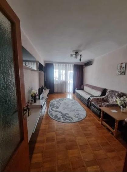 Apartament cu 2 camere decomandat, mobilat în Unirii