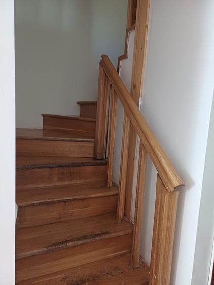 Casă individuală cu 3 camere cu Teren 1576 Mp în Vechea