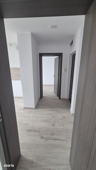 Apartament cu 3 camere în Micro 1