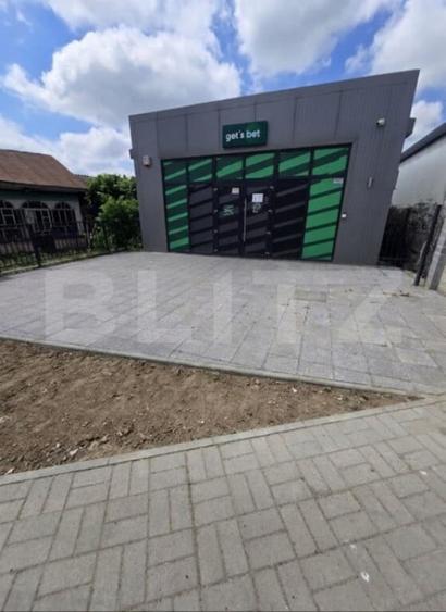 Spațiu comercial, de 120 mp, în Slobozia