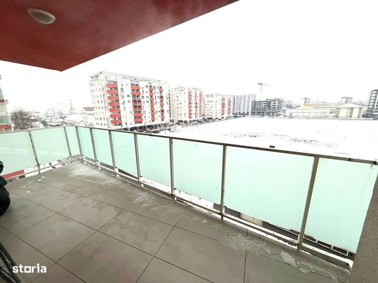 Apartament cu 3 camere în Orașul Nou