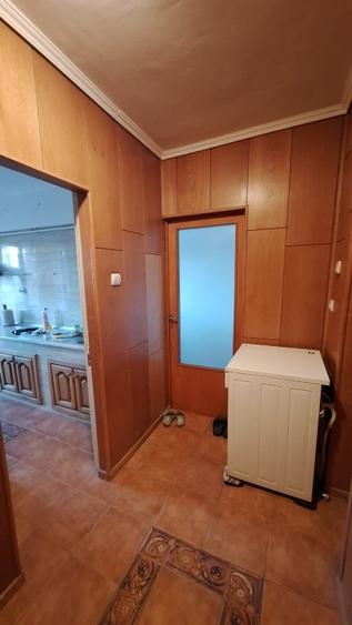 Apartament cu 2 camere decomandat în Ostroveni