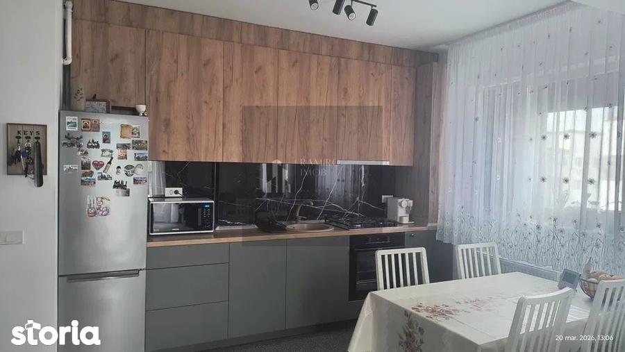 Apartament cu 2 camere decomandat în Metalurgiei