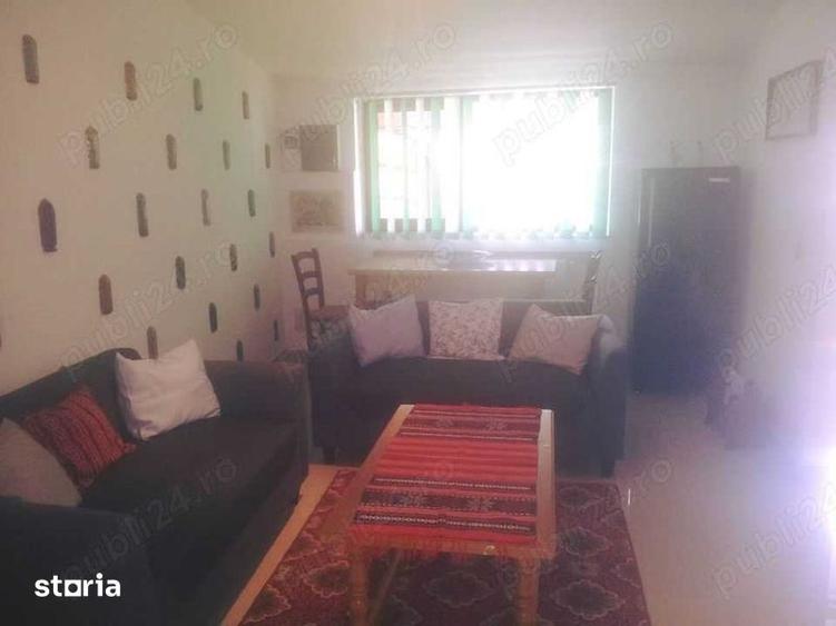 Apartament cu 3 camere decomandat în Ferentari