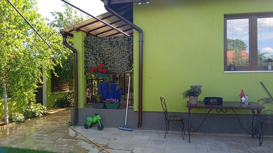 Casă cu 3 camere în Rogerius