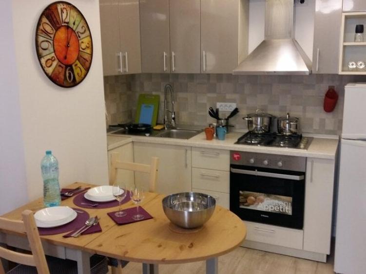 Apartament cu 2 camere semidecomandat, mobilat în Grozăvești