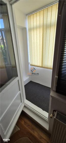 Apartament cu 3 camere semidecomandat în Olimpia-Stadion