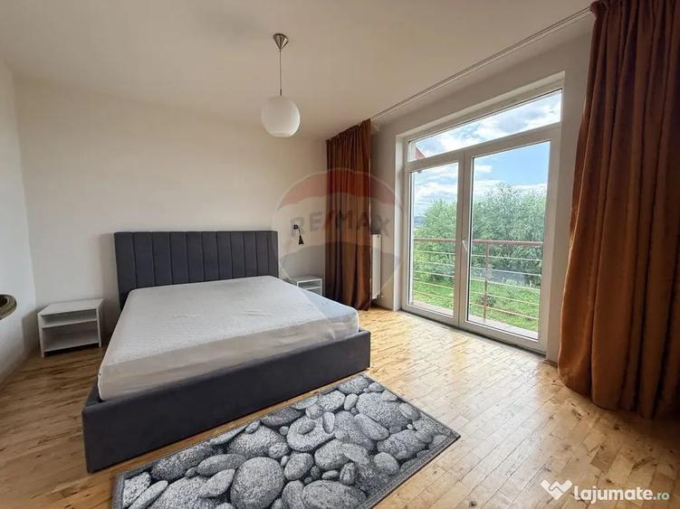Casă cu 5 camere cu Teren 100 Mp în Florești
