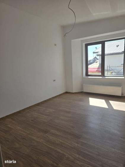 Casă cu 4 camere în Corbeanca