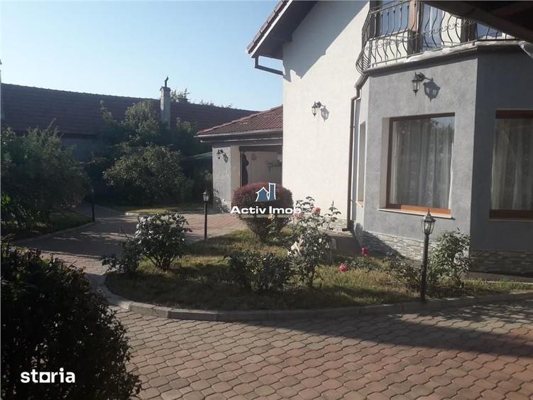 Casă cu 4 camere cu Teren 600 Mp în Sânpetru