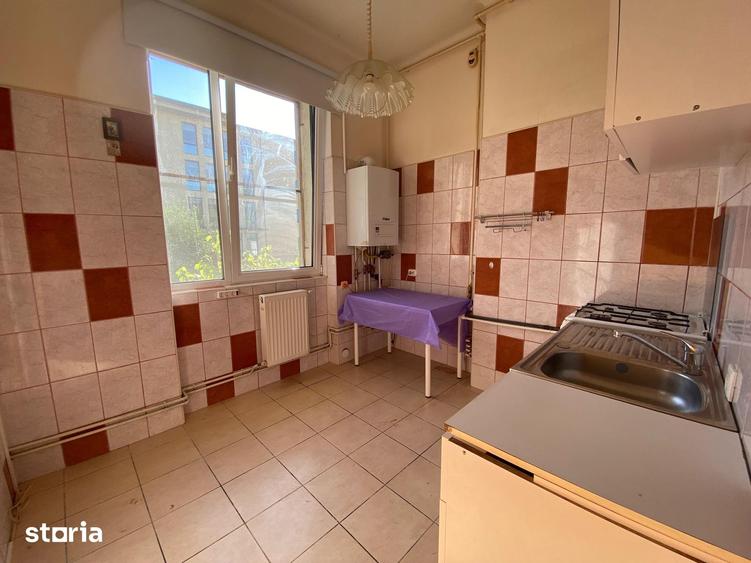 Apartament cu 2 camere decomandat în Băneasa