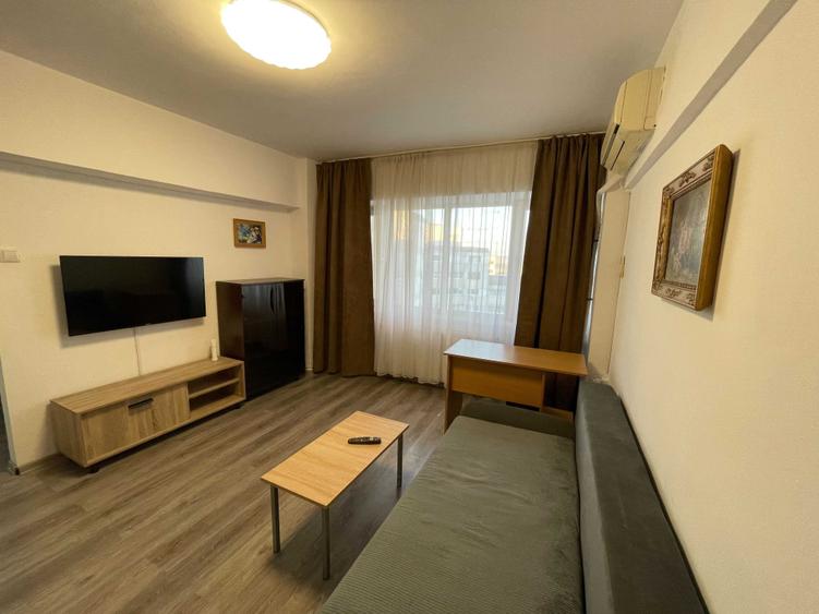 Apartament cu 2 camere decomandat în Ultracentral