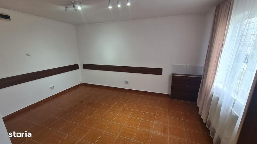 Spațiu comercial, de 29 mp, în Nord